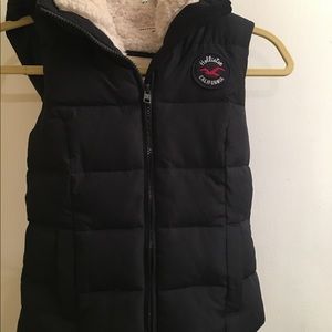 Brand new without tags Hollister Sherpa lined .